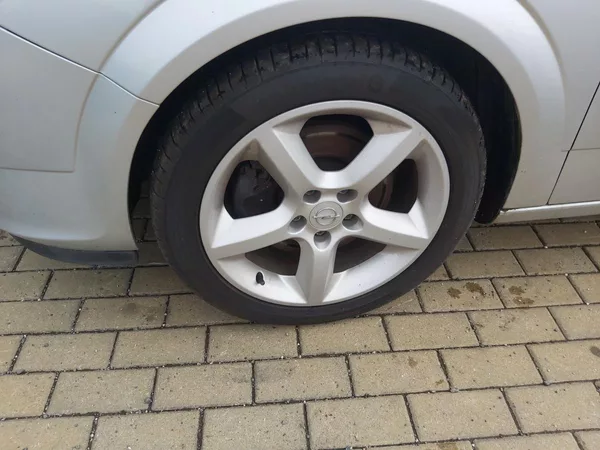 Opel Astra 2,0 T 125 KW - foto 33