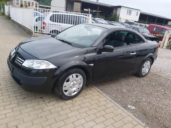 Renault Mégane 2,0 16 V CABRIO - foto 12