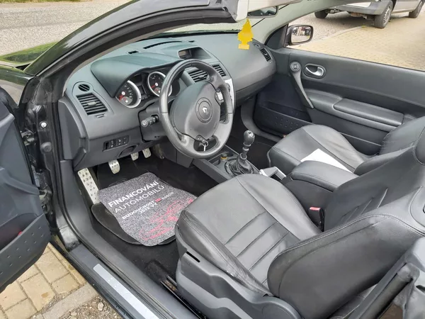 Renault Mégane 2,0 16 V CABRIO - foto 18