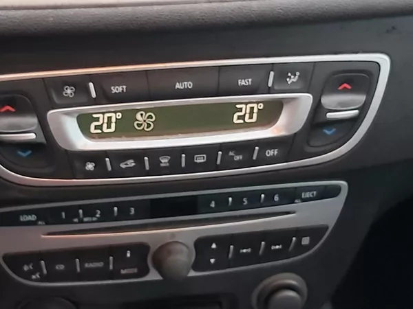 Renault Mégane 2,0 T 132KW - foto 36