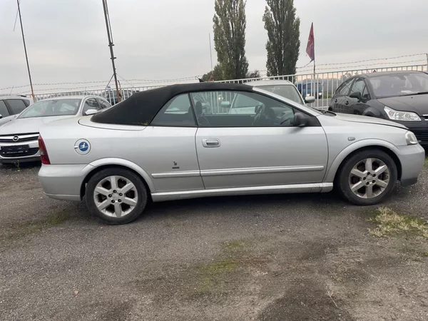 Opel Astra 1.8 92KW - foto 10