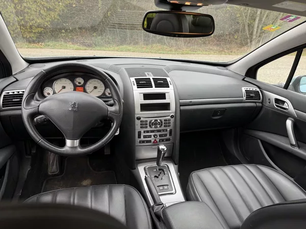 Peugeot 407 3.0 V6 Automat ! - foto 32