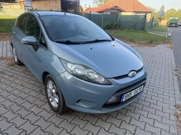 Ford Fiesta - foto 11