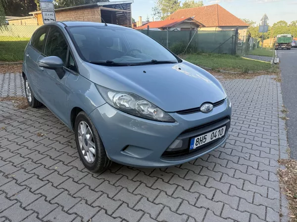 Ford Fiesta - foto 13
