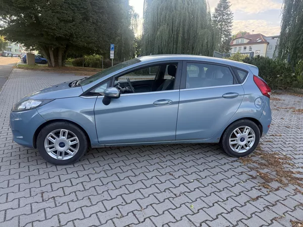 Ford Fiesta - foto 16