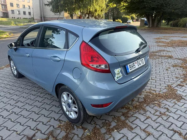 Ford Fiesta - foto 19