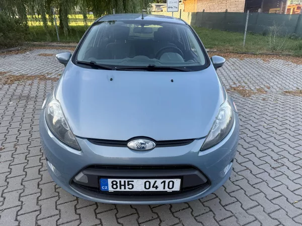 Ford Fiesta - foto 4