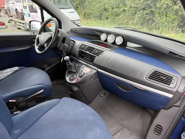 Fiat Ulysse 2.0 JTD - foto 24