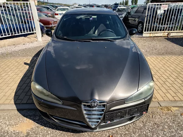 Alfa Romeo 147 2.0 TS 16V - foto 4