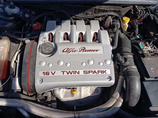 Alfa Romeo 147 2.0 TS 16V - foto 48