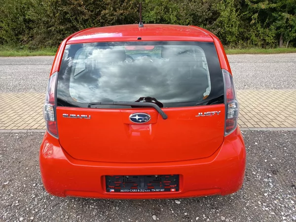 Subaru Justy 1.0 51kw - foto 19