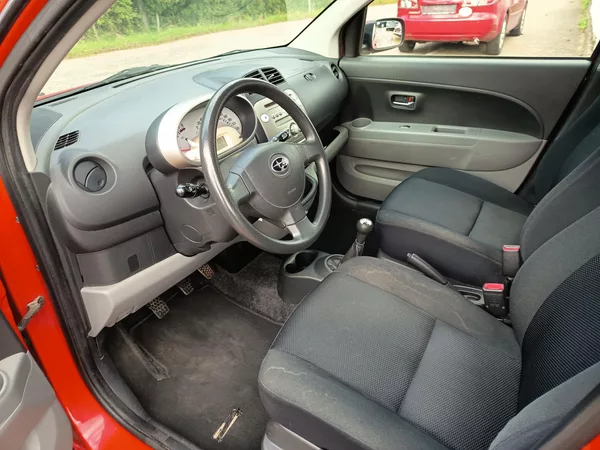 Subaru Justy 1.0 51kw - foto 26