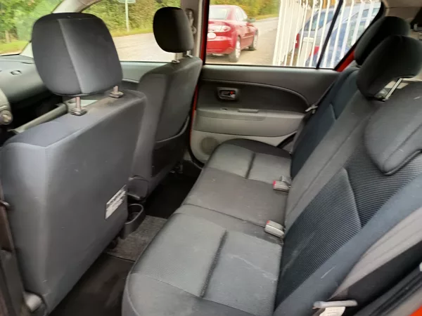 Subaru Justy 1.0 51kw - foto 30