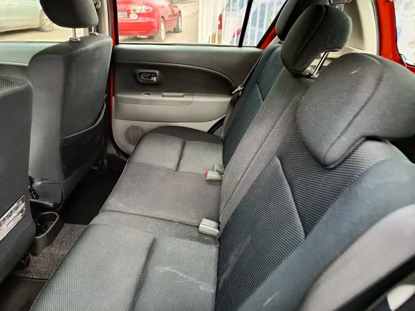 Subaru Justy 1.0 51kw - foto 31