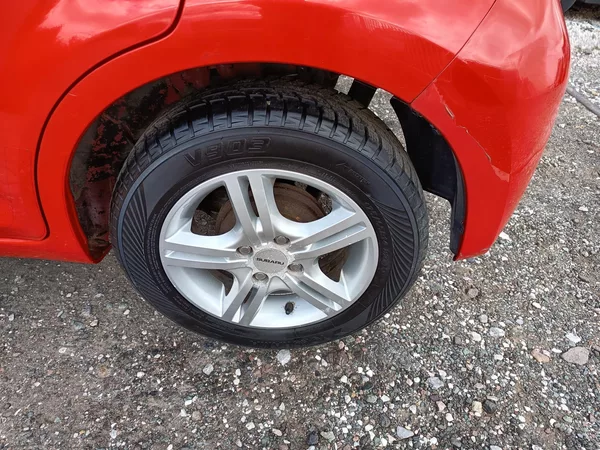 Subaru Justy 1.0 51kw - foto 33