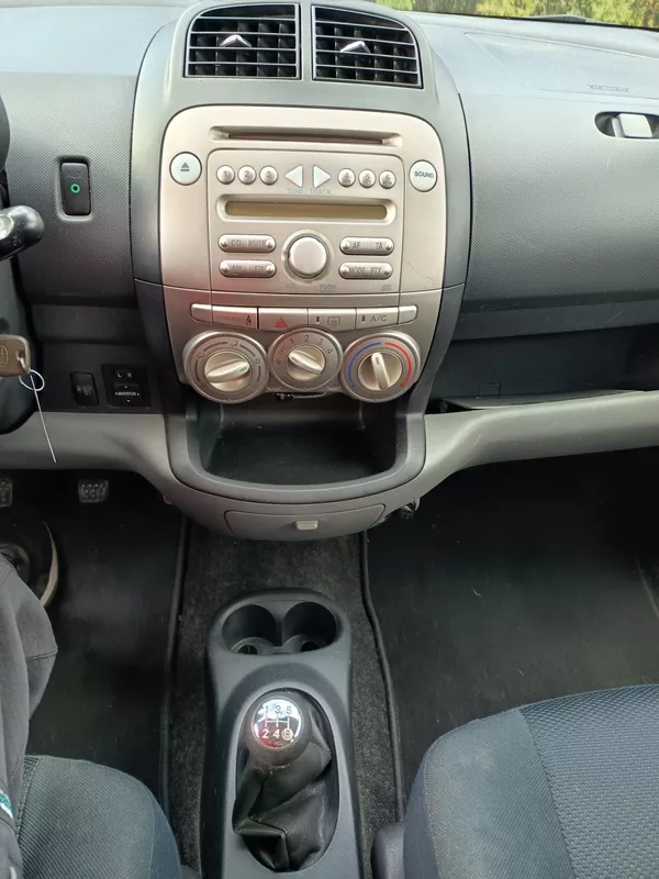 Subaru Justy 1.0 51kw - foto 36