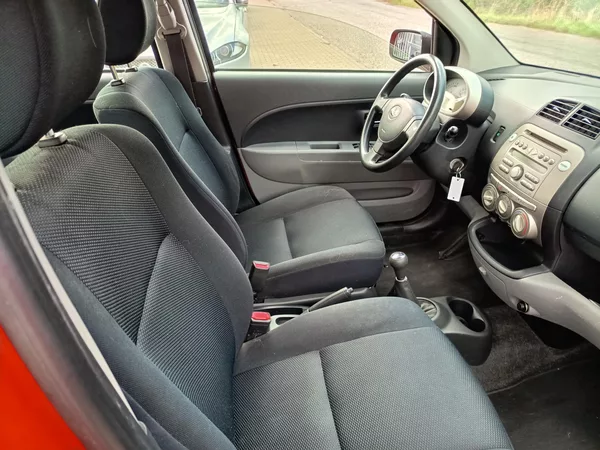 Subaru Justy 1.0 51kw - foto 38