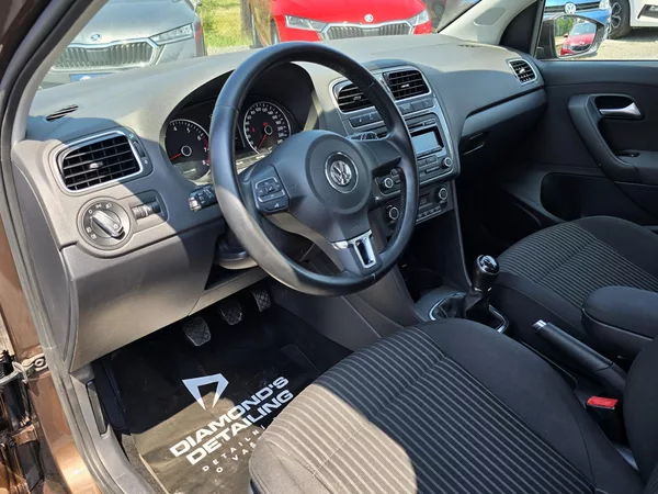 Volkswagen Polo 1.2 TSI 66 KW HIGHLINE - foto 12