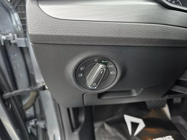 Škoda Superb 140KW DSG WEBASTO PANORAMA - foto 13