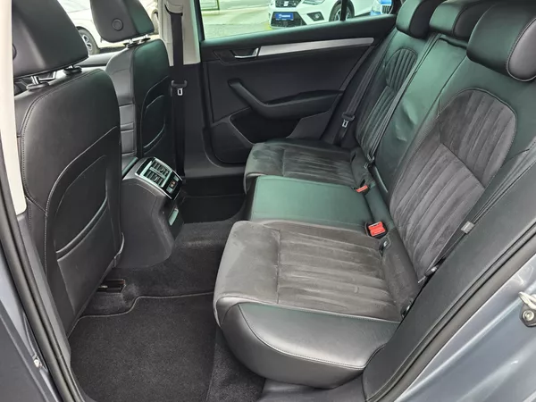 Škoda Superb 140KW DSG WEBASTO PANORAMA - foto 15