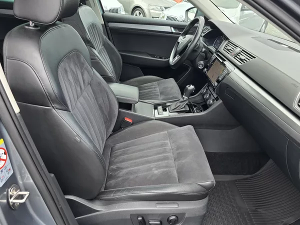 Škoda Superb 140KW DSG WEBASTO PANORAMA - foto 18