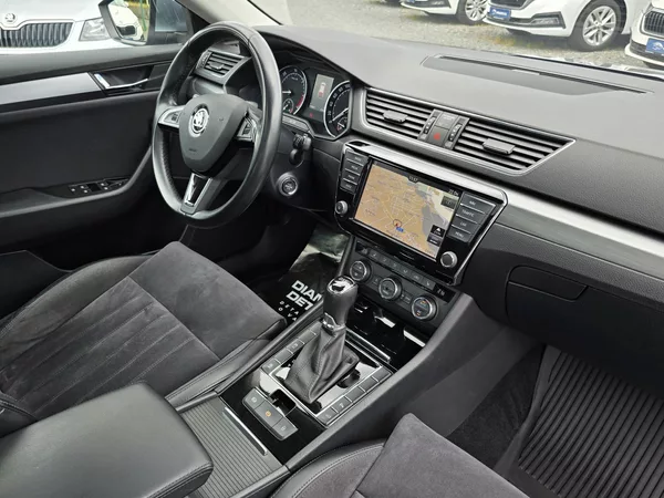 Škoda Superb 140KW DSG WEBASTO PANORAMA - foto 19