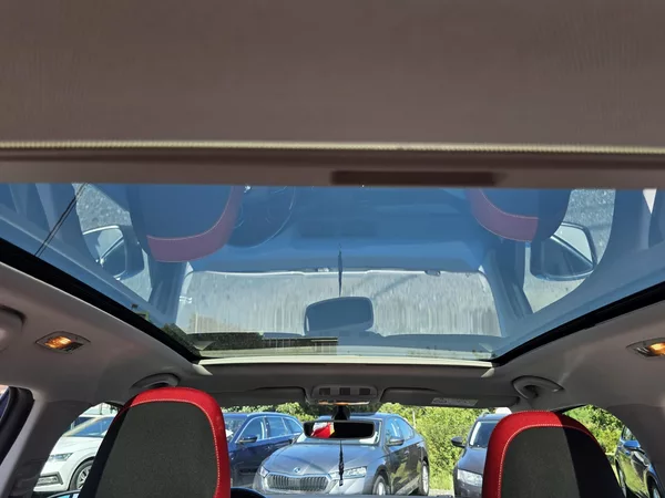 Škoda Fabia 1.2 TSI MONTE CARLO PANORAMA - foto 15