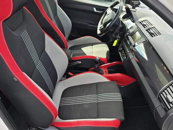 Škoda Fabia 1.2 TSI MONTE CARLO PANORAMA - foto 17