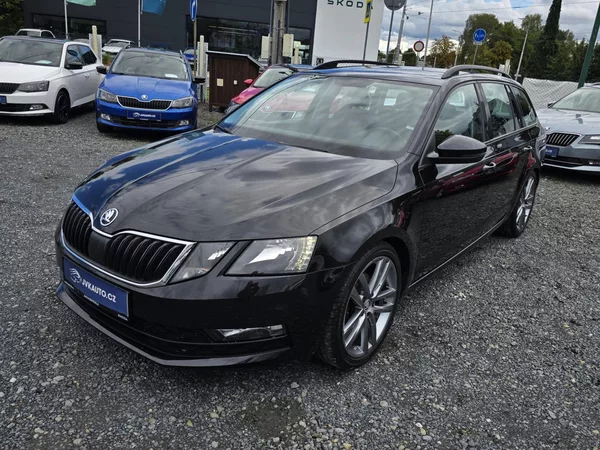 Škoda Octavia 1.4TSI NAVI NEHAVAROVÁNO 1Maji - foto 8