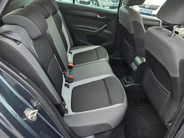 Škoda Fabia 1.2TSI NAVI 100% STAV 1Majitel - foto 18