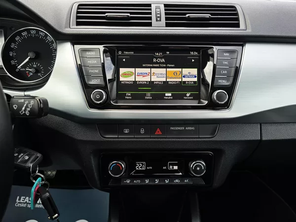 Škoda Fabia 1.2TSI NAVI 100% STAV 1Majitel - foto 24