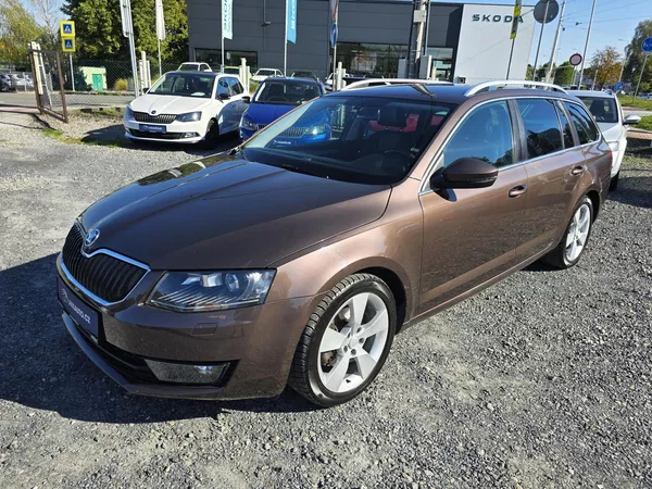 Škoda Octavia 1.4TSI STYLE Bi-XENON 1Majite - foto 2