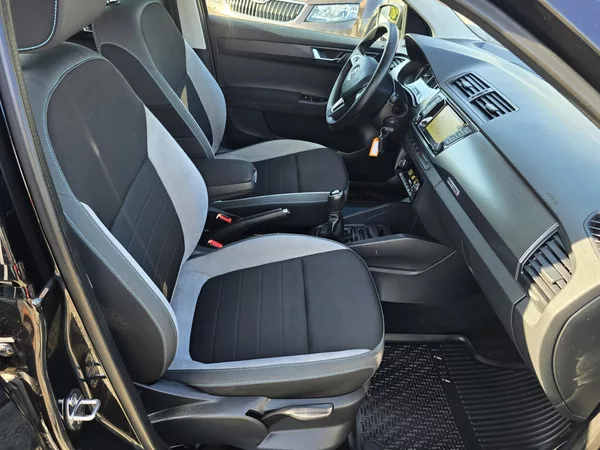 Škoda Fabia 1.2TSI JOY NAVI NEHAVAR.1Majit - foto 19