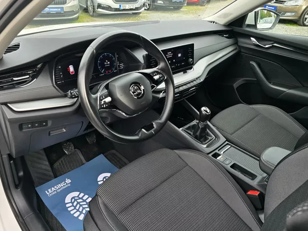 Škoda Octavia 2.0TDI 85KW AMB+ 1MAJ NEHAR ČR - foto 12