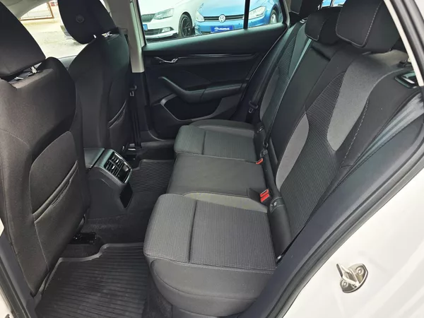 Škoda Octavia 2.0TDI 85KW AMB+ 1MAJ NEHAR ČR - foto 15
