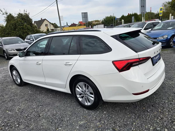 Škoda Octavia 2.0TDI 85KW AMB+ 1MAJ NEHAR ČR - foto 3