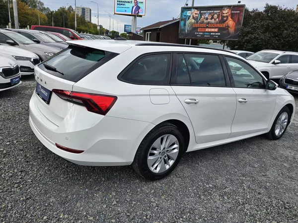 Škoda Octavia 2.0TDI 85KW AMB+ 1MAJ NEHAR ČR - foto 5