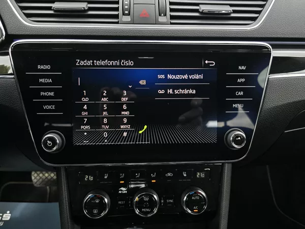 Škoda Superb 2.0TDI 147KW DSG 4x4 L&K TOP! - foto 42