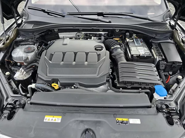 Škoda Superb 2.0TDI 147KW DSG 4x4 L&K TOP! - foto 8