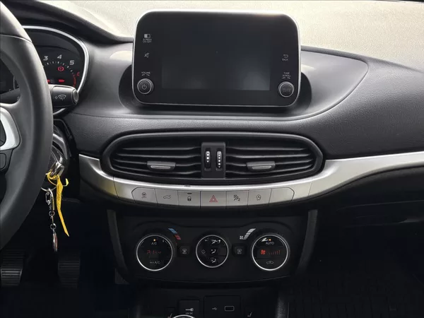 Fiat Tipo 1,4 i 16V Lounge - foto 12