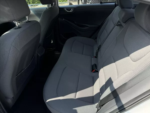 Hyundai Ioniq 1,6 GDi PHEV SMART NAVI - foto 11