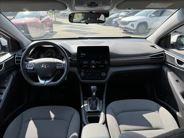 Hyundai Ioniq 1,6 GDi PHEV SMART NAVI - foto 12