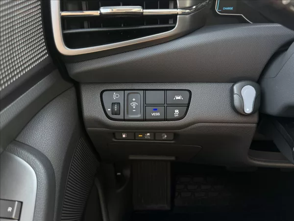 Hyundai Ioniq 1,6 GDi PHEV SMART NAVI - foto 21
