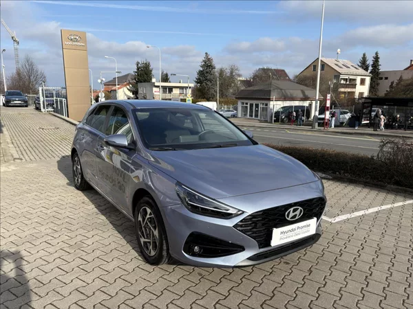 Hyundai i30 1,5 i CVVT hatchback STYLE - foto 7