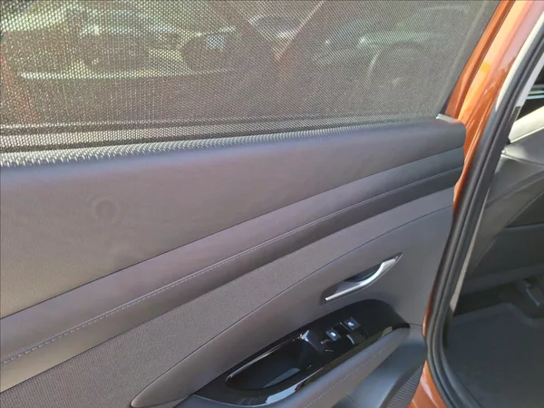 Hyundai Tucson 1,6 T-GDi PREMIUM 4x4 automat - foto 17