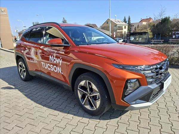Hyundai Tucson 1,6 T-GDi PREMIUM 4x4 automat - foto 2