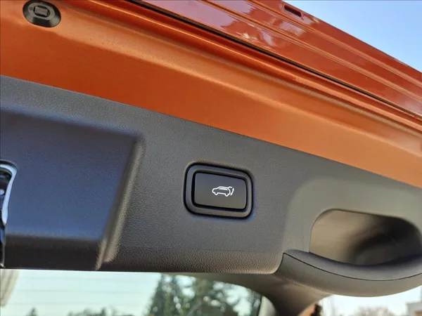 Hyundai Tucson 1,6 T-GDi PREMIUM 4x4 automat - foto 20