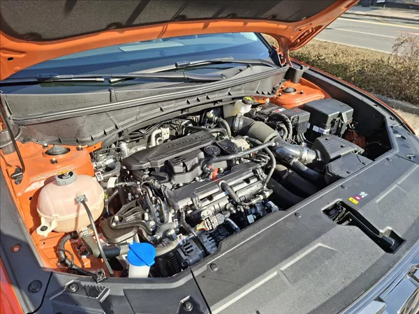 Hyundai Tucson 1,6 T-GDi PREMIUM 4x4 automat - foto 21