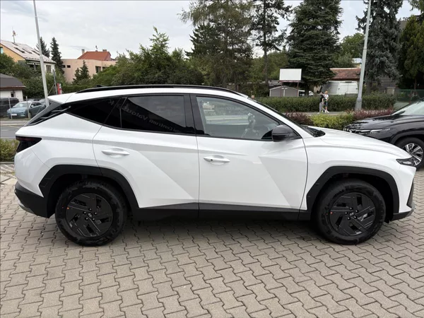 Hyundai Tucson 1,6 T-GDi DCT GO Czech 4x2 MY - foto 6