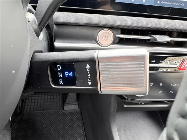 Hyundai Tucson 1,6 T-GDi 4x2 DCT 20 Years - foto 14